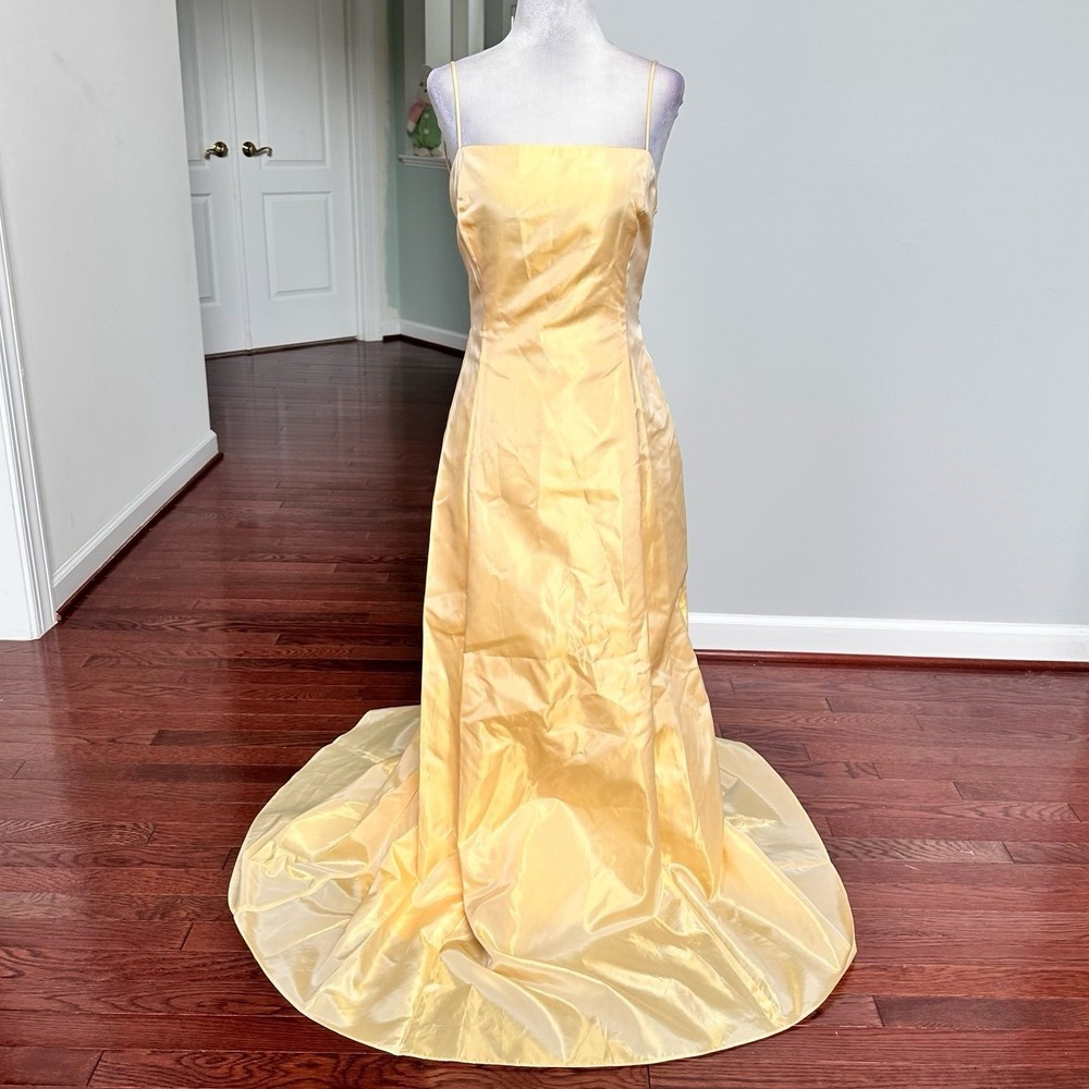 NWT Laundry‎ by Design Yellow Low Open Sexy Back Feminine Ethereal Gown Dress